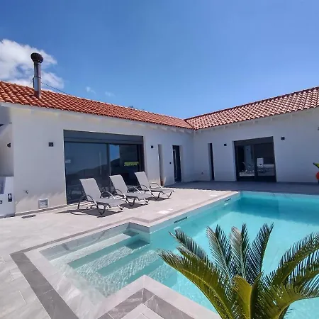 Katerina Kefalonia * Epanochori (Kefalonia)