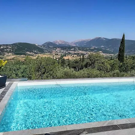 Katerina Kefalonia Vila